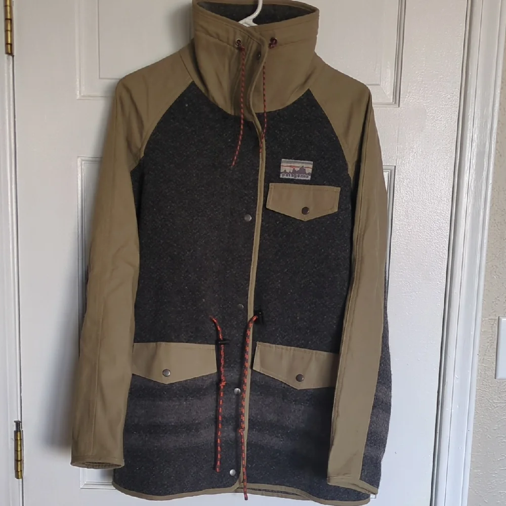 Rare Patagonia Reclaimed Wool Parka - Picture 1 of 3